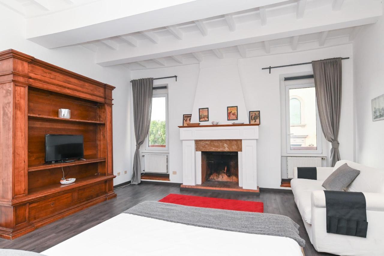 Gorgeous Trastevere Loft On The River Рим Екстер'єр фото